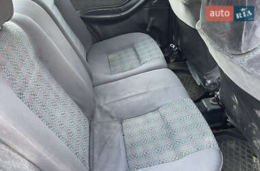 Седан SEAT Toledo 1995 в 