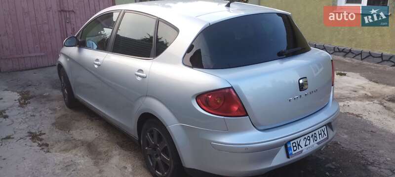 Хэтчбек SEAT Toledo 2005 в Здолбунове