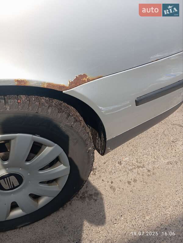 Седан SEAT Toledo 2003 в Золотоноше фото 12 Седан SEAT Toledo 2003 в Золотоноше