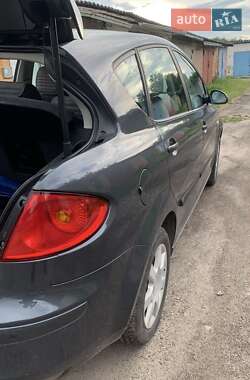 Хэтчбек SEAT Toledo 2008 в Киеве