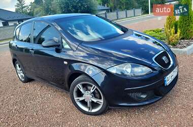 Хэтчбек SEAT Toledo 2008 в 