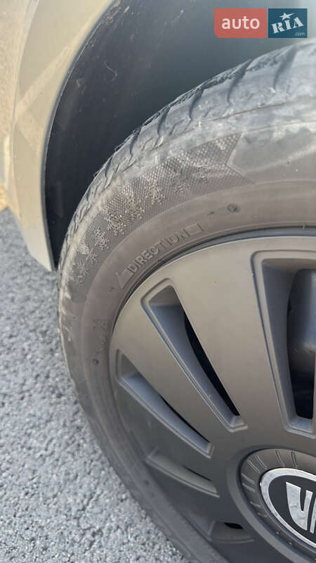 Хетчбек SEAT Toledo 2004 в Тернополі