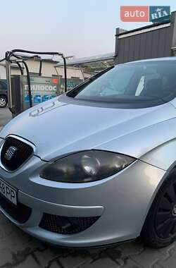 Хэтчбек SEAT Toledo 2007 в 