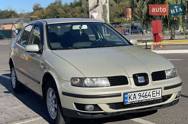 Седан SEAT Toledo 2003 в Киеве