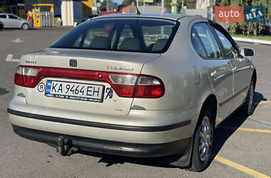 Седан SEAT Toledo 2003 в 