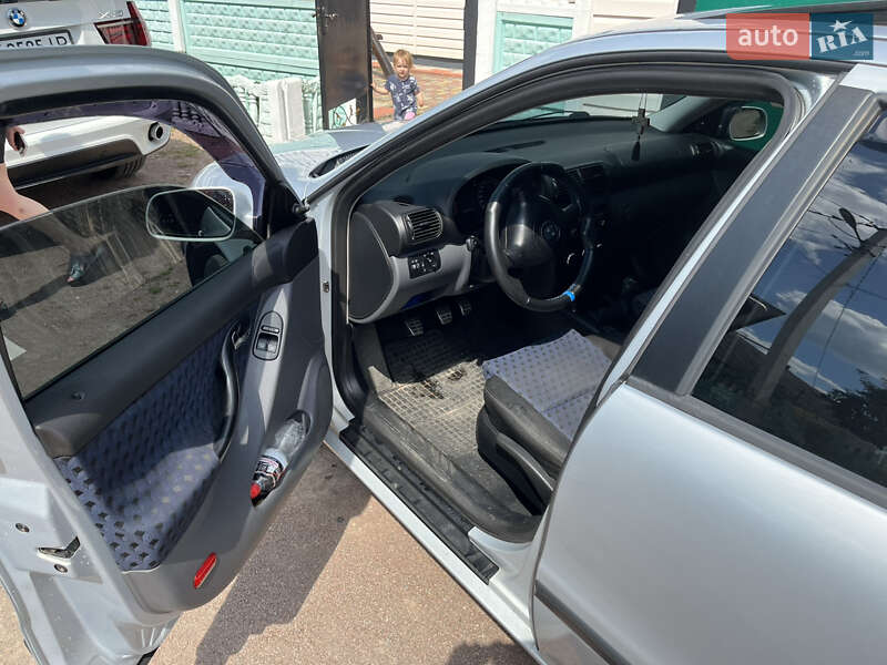 Седан SEAT Toledo 2000 в Коростене