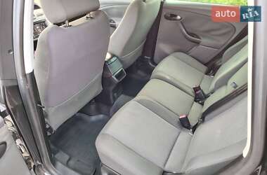 Хэтчбек SEAT Toledo 2005 в 