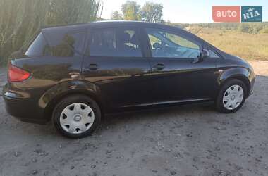 Хэтчбек SEAT Toledo 2008 в 