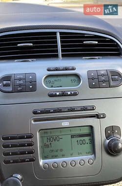 Хетчбек SEAT Toledo 2006 в 