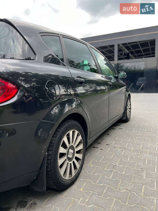 Хетчбек SEAT Toledo 2008 в Львові