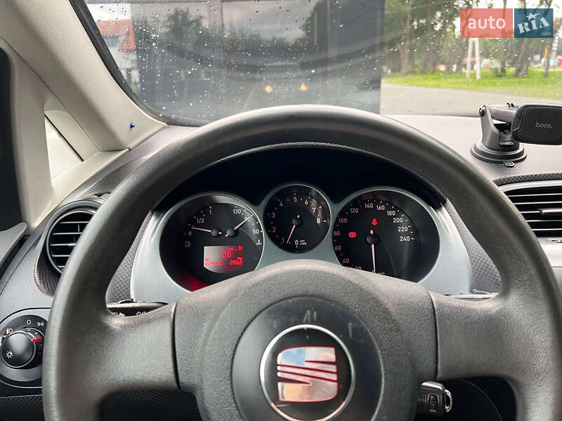 Хетчбек SEAT Toledo 2008 в Львові