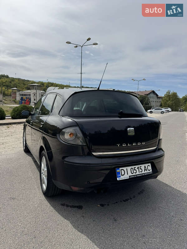 Хэтчбек SEAT Toledo 2006 в Днепре