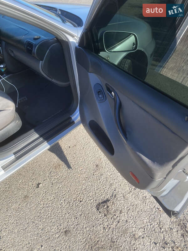 Седан SEAT Toledo 2002 в Львове