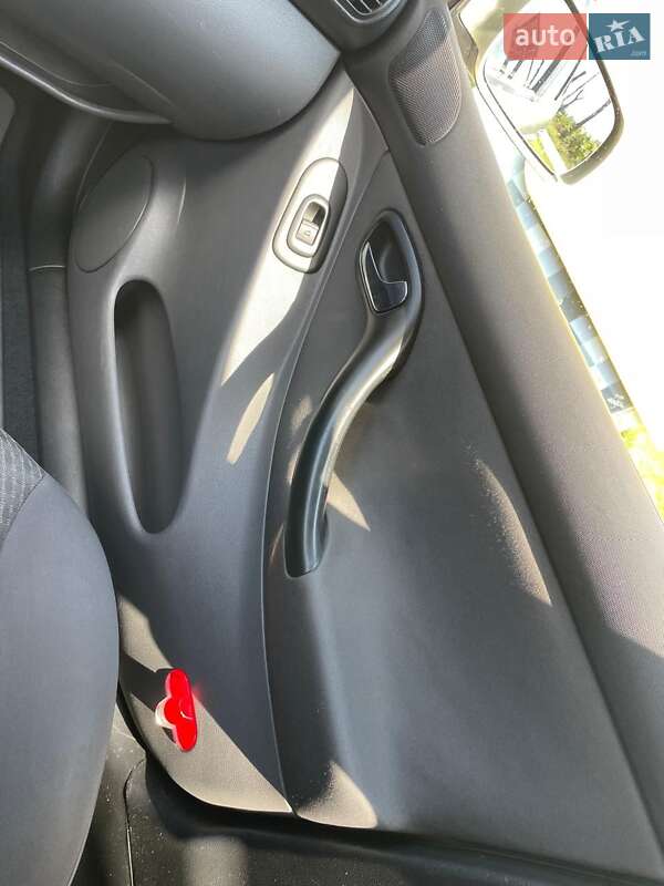 Седан SEAT Toledo 2003 в Стрые фото 2 Седан SEAT Toledo 2003 в Стрые