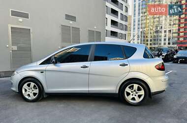 Хэтчбек SEAT Toledo 2006 в 