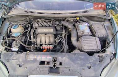 Хэтчбек SEAT Toledo 2008 в 