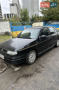 Седан SEAT Toledo 1992 в 
