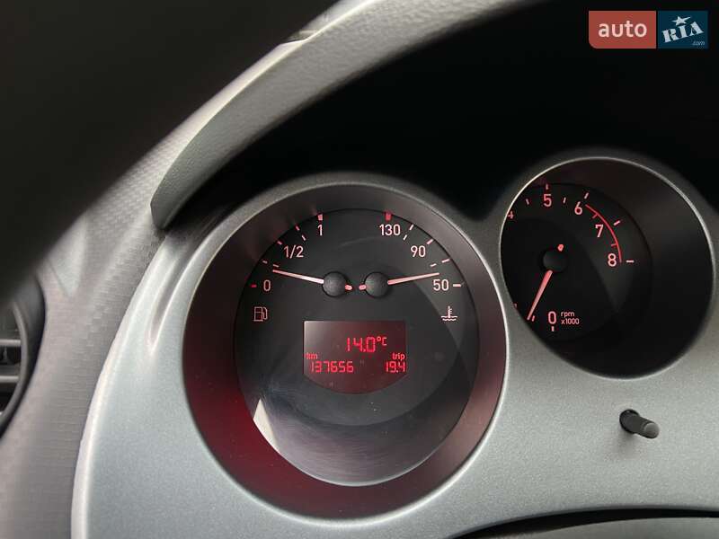 Хетчбек SEAT Toledo 2008 в Ужгороді