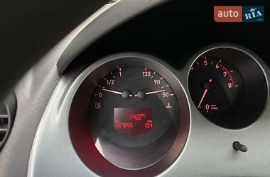 Хэтчбек SEAT Toledo 2008 в 