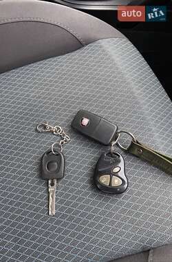 Хэтчбек SEAT Toledo 2008 в 