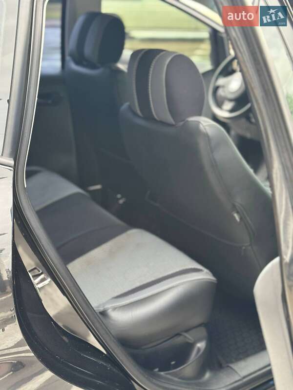 Хэтчбек SEAT Toledo 2006 в Черкассах