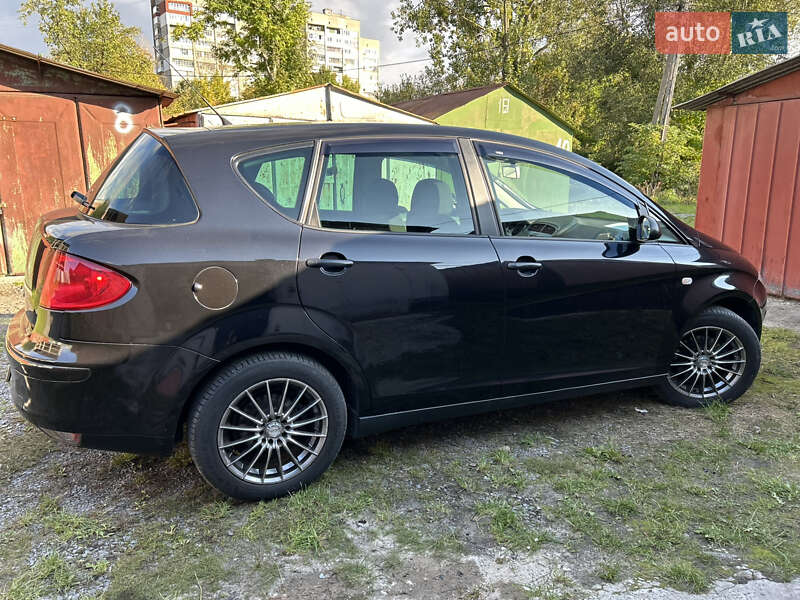 Хетчбек SEAT Toledo 2008 в Львові