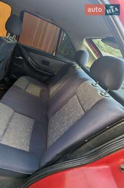 Седан SEAT Toledo 1997 в 