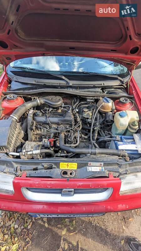 Седан SEAT Toledo 1997 в Ровно
