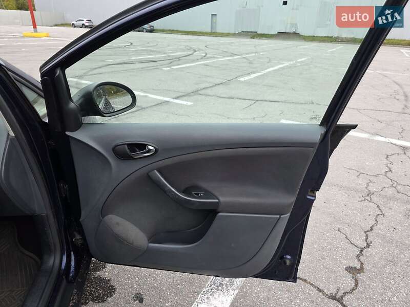 Хэтчбек SEAT Toledo 2008 в Полтаве фото 20 Хэтчбек SEAT Toledo 2008 в Полтаве