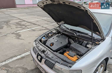 Седан SEAT Toledo 2004 в Києві
