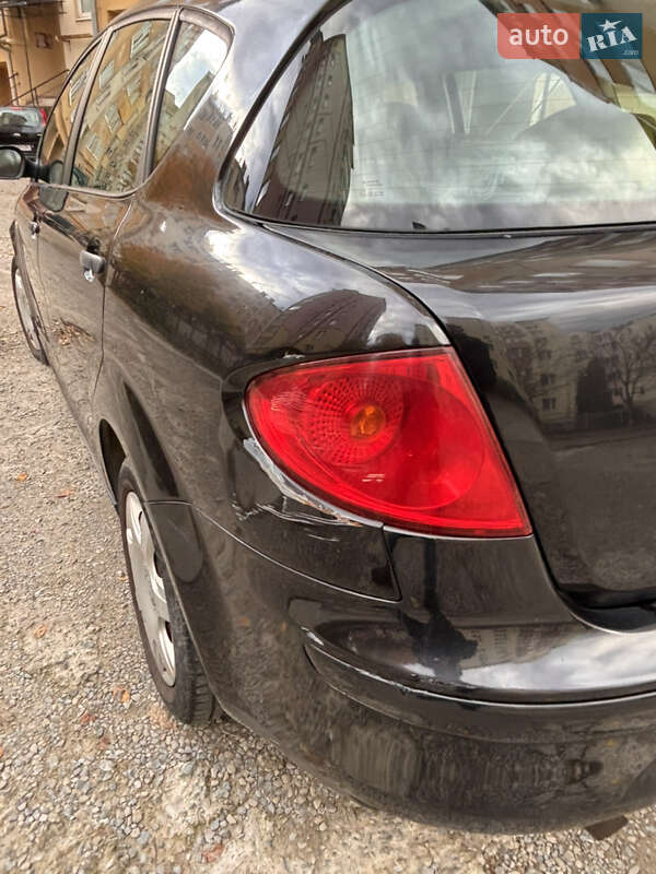 Хэтчбек SEAT Toledo 2008 в Ивано-Франковске фото 14 Хэтчбек SEAT Toledo 2008 в Ивано-Франковске