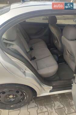 Седан SEAT Toledo 2001 в Івано-Франківську