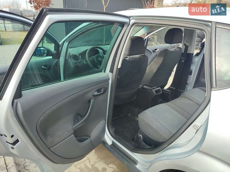 Хетчбек SEAT Toledo 2008 в Калуші фото 5 Хетчбек SEAT Toledo 2008 в Калуші