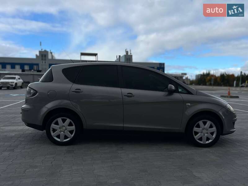 Хетчбек SEAT Toledo 2006 в Києві фото 6 Хетчбек SEAT Toledo 2006 в Києві