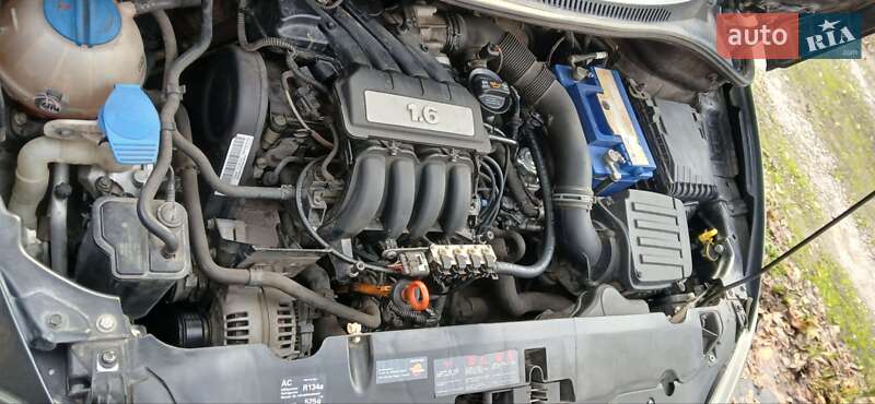 Хэтчбек SEAT Toledo 2008 в Запорожье