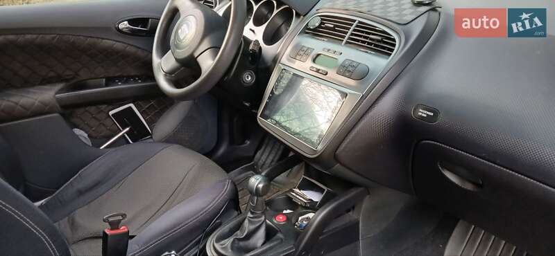 Хэтчбек SEAT Toledo 2008 в Запорожье