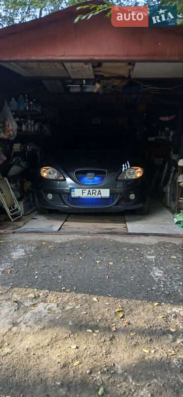 Хэтчбек SEAT Toledo 2008 в Запорожье