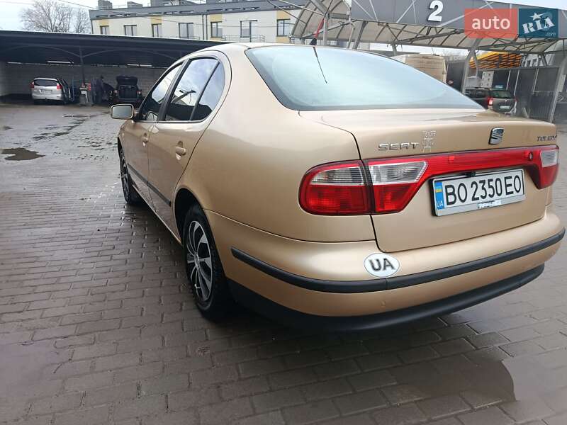 Седан SEAT Toledo 2001 в Тернополі