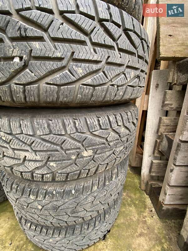 Хетчбек SEAT Toledo 2008 в Ужгороді