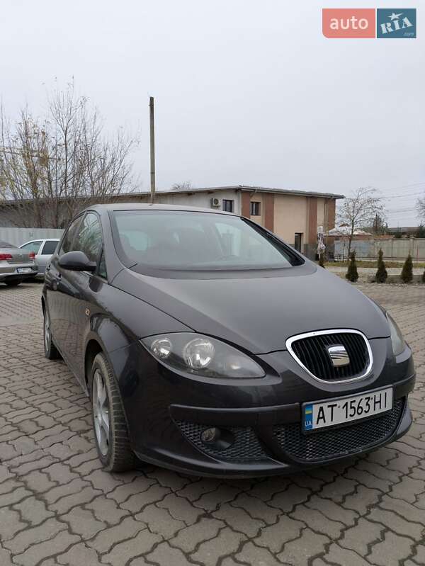 Хэтчбек SEAT Toledo 2005 в Тлумаче фото 3 Хэтчбек SEAT Toledo 2005 в Тлумаче
