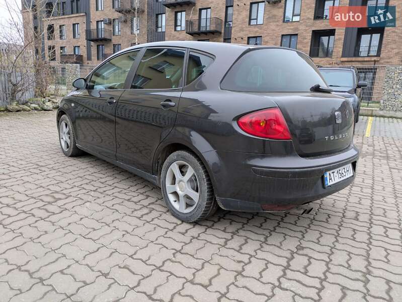 Хэтчбек SEAT Toledo 2005 в Тлумаче фото 8 Хэтчбек SEAT Toledo 2005 в Тлумаче