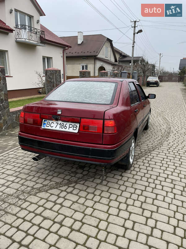 Седан SEAT Toledo 1993 в Рудки