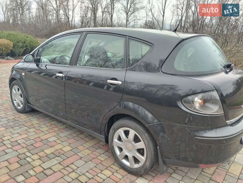 Хетчбек SEAT Toledo 2006 в Миргороді