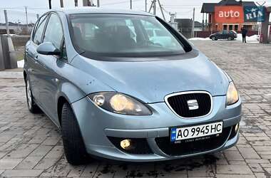 Хэтчбек SEAT Toledo 2004 в Хусте