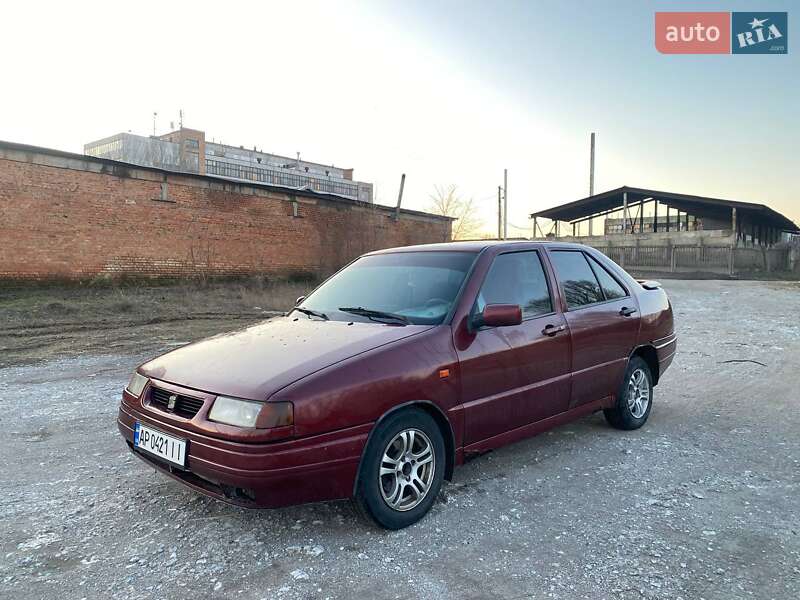 Седан SEAT Toledo 1992 в Запорожье