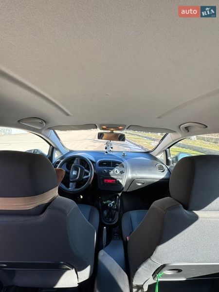 Хэтчбек SEAT Toledo 2009 в Шаргороде