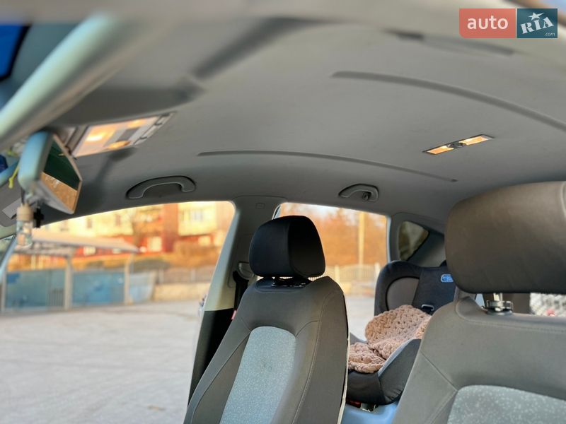 Хэтчбек SEAT Toledo 2004 в Тернополе