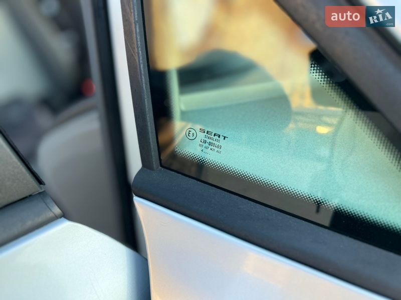 Хэтчбек SEAT Toledo 2004 в Тернополе