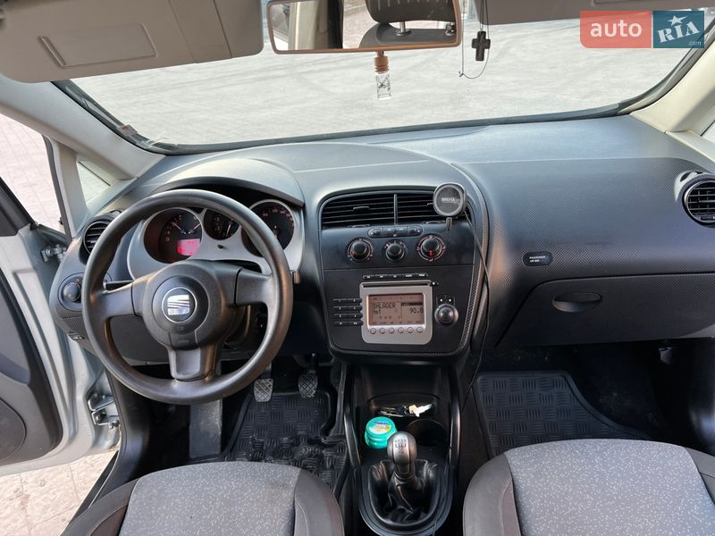 Хэтчбек SEAT Toledo 2004 в Тернополе