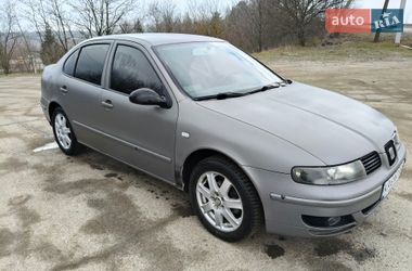 Седан SEAT Toledo 2003 в Богуславі